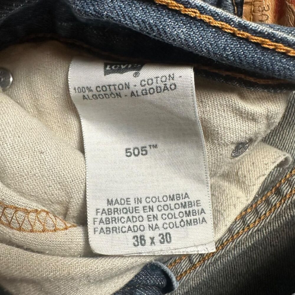 Levi-s Men's Blue and Navy Jeans - Picture 2 of 4